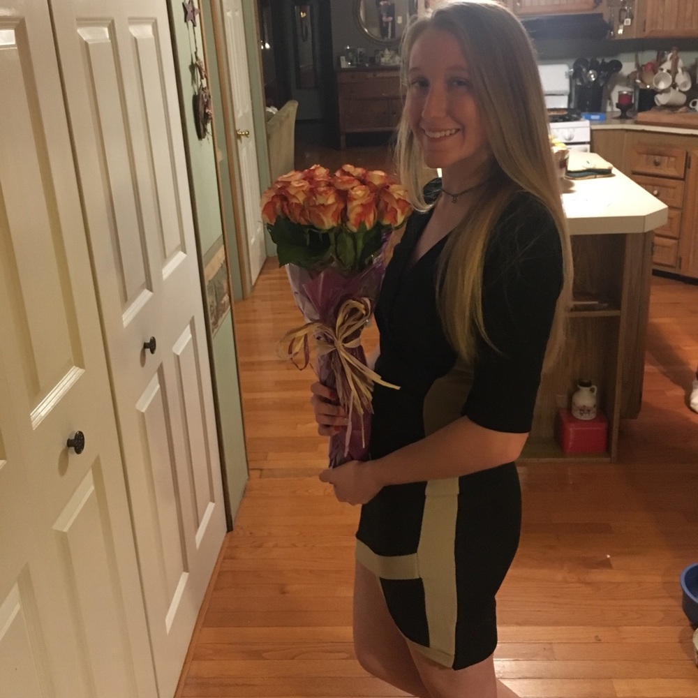 Dress! - Picture 2 of 2